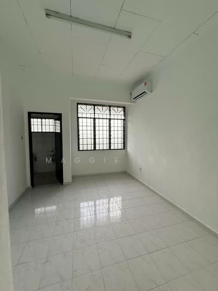 2-storey Terraced House for Sale in Taman Johor Jaya (Johor Bahru) - Maggie Lee - Interior - PropertyGuru.com.my