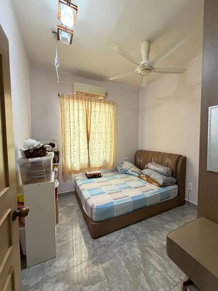 Rumah Kluster untuk Dijual di Taman Mount Austin (Tebrau) - Anson Chua - Bedroom - PropertyGuru.com.my
