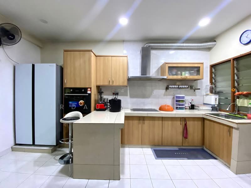 2.5-storey Terraced House for Sale in Taman Aman Putra (Puchong) - Firdaus Hamidun - PropertyGuru.com.my