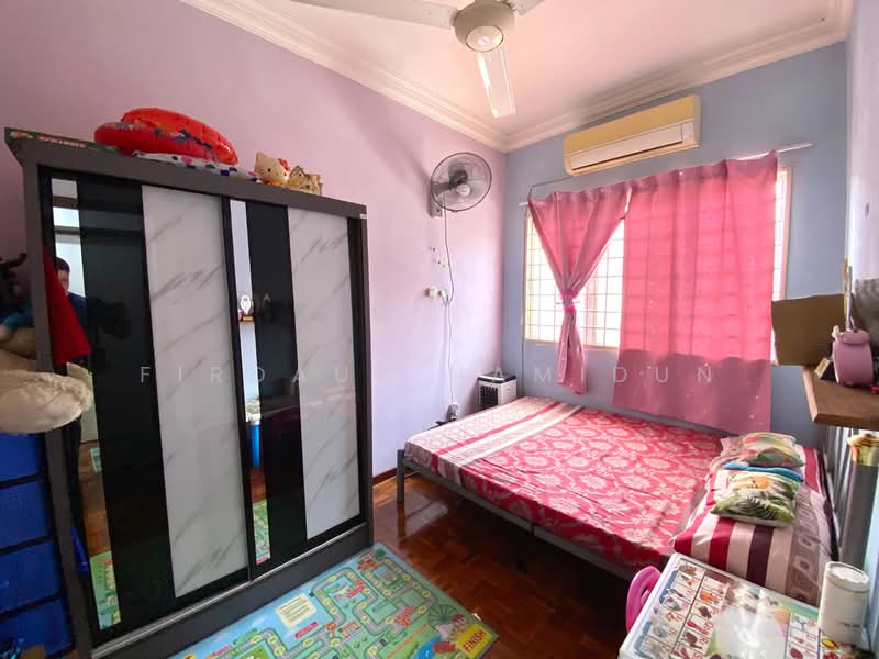 2.5-storey Terraced House for Sale in Taman Aman Putra (Puchong) - Firdaus Hamidun - PropertyGuru.com.my
