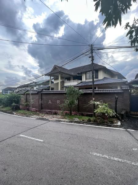 Rumah Banglo untuk Dijual di Taman Bukit Kempas (Tampoi) - Sharon Ng - Exterior - PropertyGuru.com.my