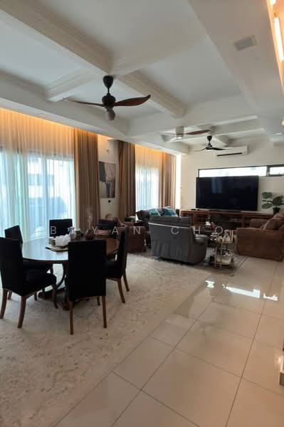 Rumah Berkembar untuk Disewa di Bandar Sungai Long (Selangor) - Bryan Cho - Living Room - PropertyGuru.com.my