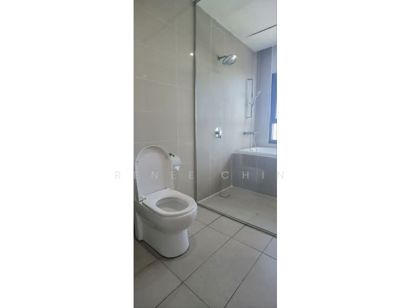 Service Residence for Sale at KL Gateway Residences - Renee Chin - Bathroom - PropertyGuru.com.my