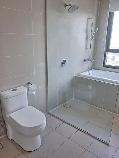 Servis Apartment untuk Dijual di KL Gateway Residences - Renee Chin - Bathroom - PropertyGuru.com.my