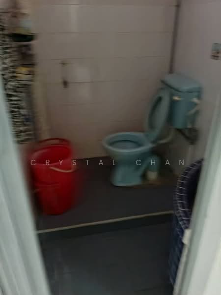 Rumah Teres 1 Tingkat untuk Dijual di Taman Universiti (Sri Gading) - Crystal Chan - Bathroom - PropertyGuru.com.my