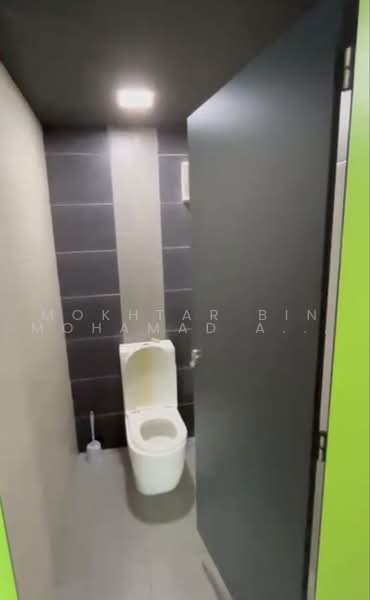 Shop / Office for Rent in Putrajaya (Putrajaya) - Mokhtar Bin Mohamad Akhir - Bathroom - PropertyGuru.com.my