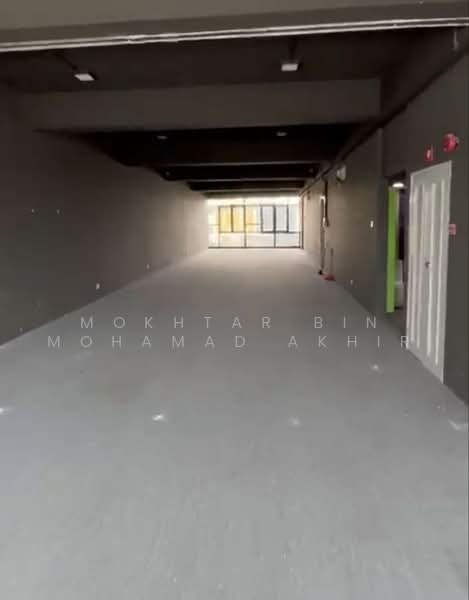Shop / Office for Rent in Putrajaya (Putrajaya) - Mokhtar Bin Mohamad Akhir - Interior - PropertyGuru.com.my