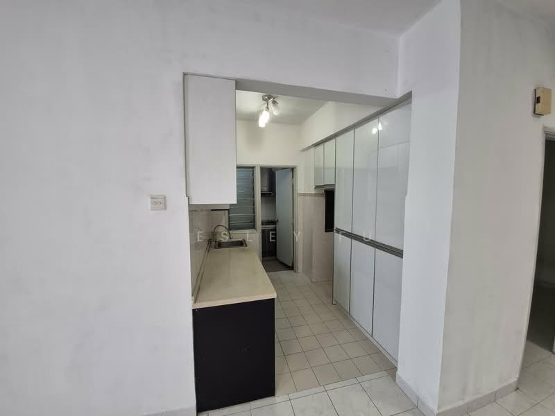 Condominium for Sale at Pelangi Damansara - Wesley Fu - Kitchen - PropertyGuru.com.my