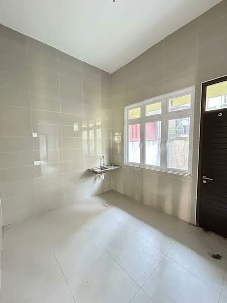 Rumah Banglo untuk Dijual di Ampang (Selangor) - calvin Chin - Kitchen - PropertyGuru.com.my