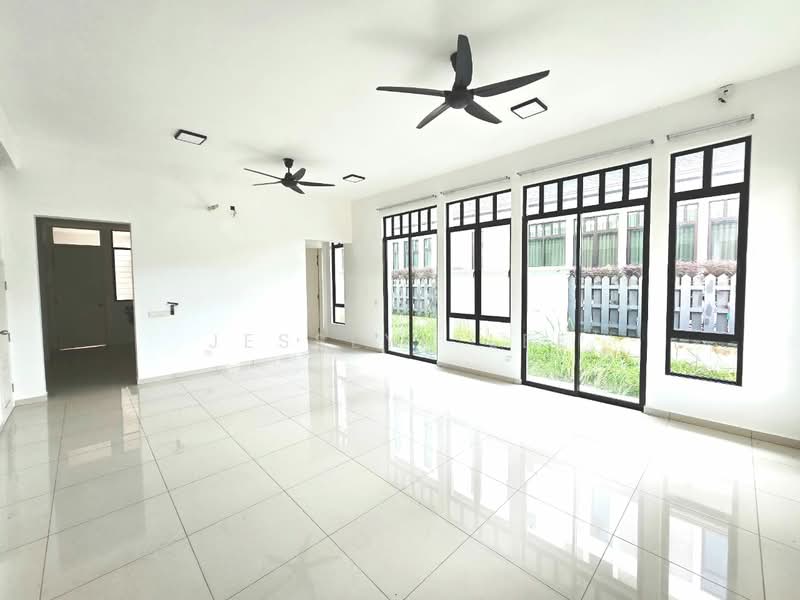 Semi-Detached House for Sale in Eco Majestic (Semenyih) - Jesslyn Lee - Living Room - PropertyGuru.com.my