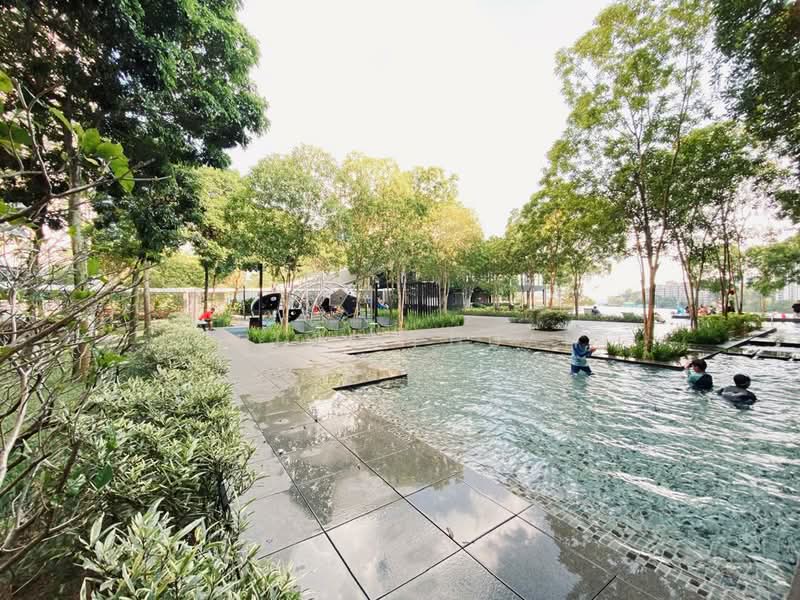 Kondominium untuk Dijual di Seri Riana Residence - Chloe Phuah - Pool - PropertyGuru.com.my