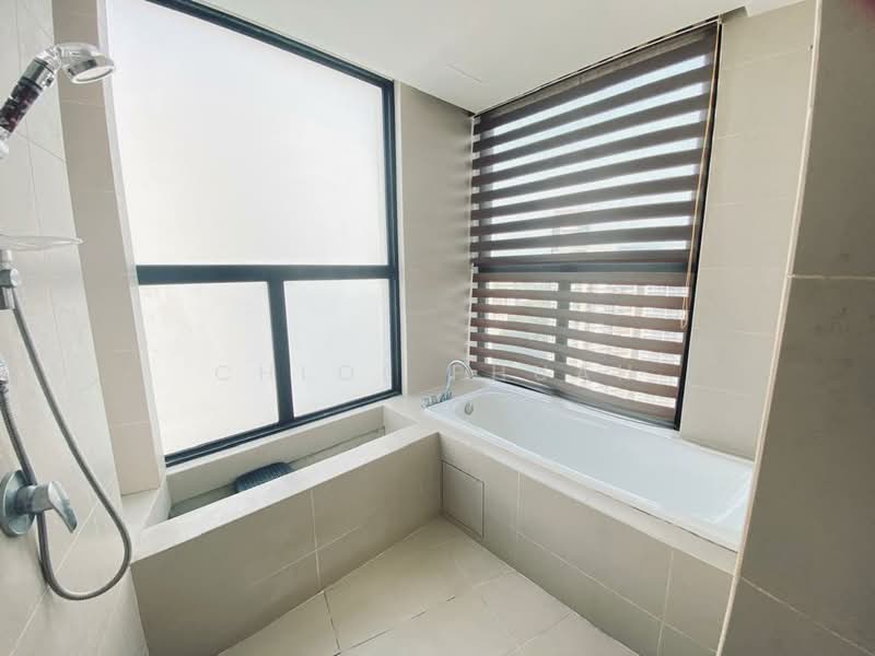 Kondominium untuk Dijual di Seri Riana Residence - Chloe Phuah - Bathroom - PropertyGuru.com.my