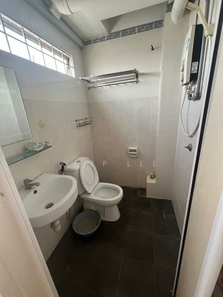 Service Residence for Rent at Avelon Tower @ Plaza Medan Putra - Kemp Lee - Bathroom - PropertyGuru.com.my