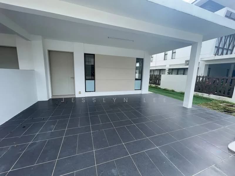 Rumah Berkembar untuk Dijual di Setia Ecohill (Semenyih) - Jesslyn Lee - Exterior - PropertyGuru.com.my