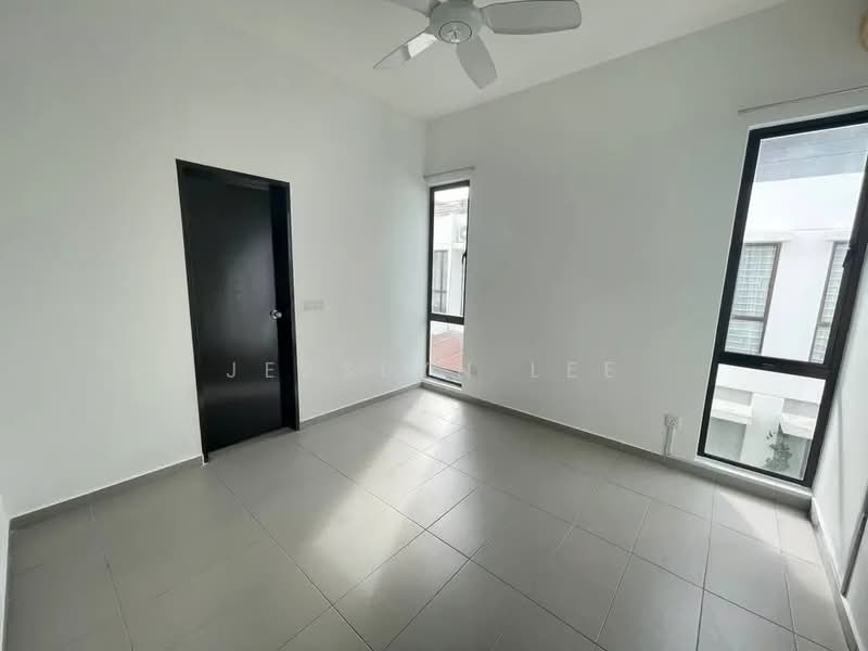 Rumah Berkembar untuk Dijual di Setia Ecohill (Semenyih) - Jesslyn Lee - Bedroom - PropertyGuru.com.my