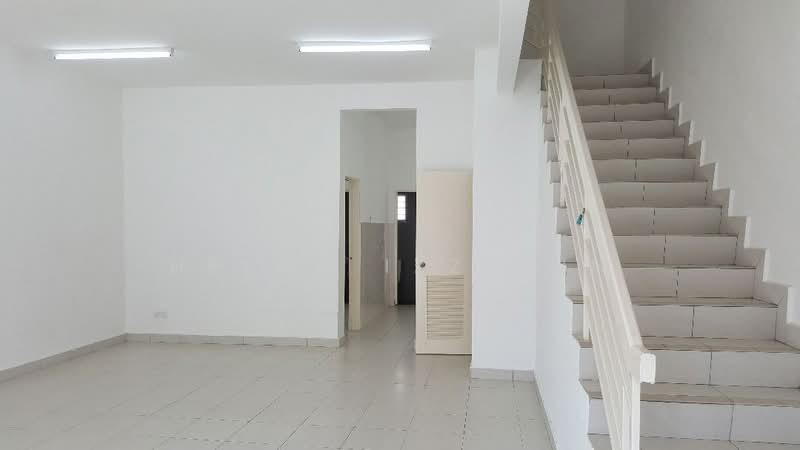 Rumah Teres 2 Tingkat untuk Dijual di Taman Dato Demang (Seri Kembangan) - HELMY IZZUDIN - Interior - PropertyGuru.com.my