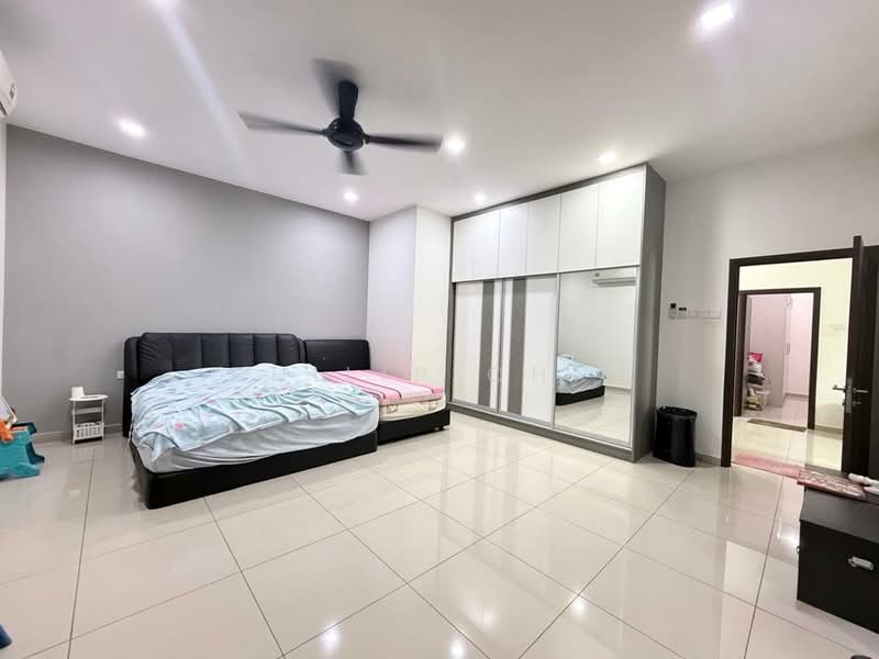 Rumah Berkembar untuk Dijual di Klang (Selangor) - Philip Chin - Bedroom - PropertyGuru.com.my