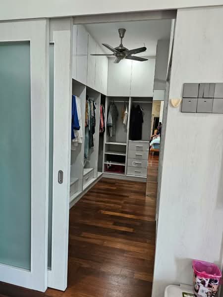 Rumah Berkembar untuk Dijual di Taman Melawati (Ulu Kelang) - calvin Chin - Master Bedroom - PropertyGuru.com.my