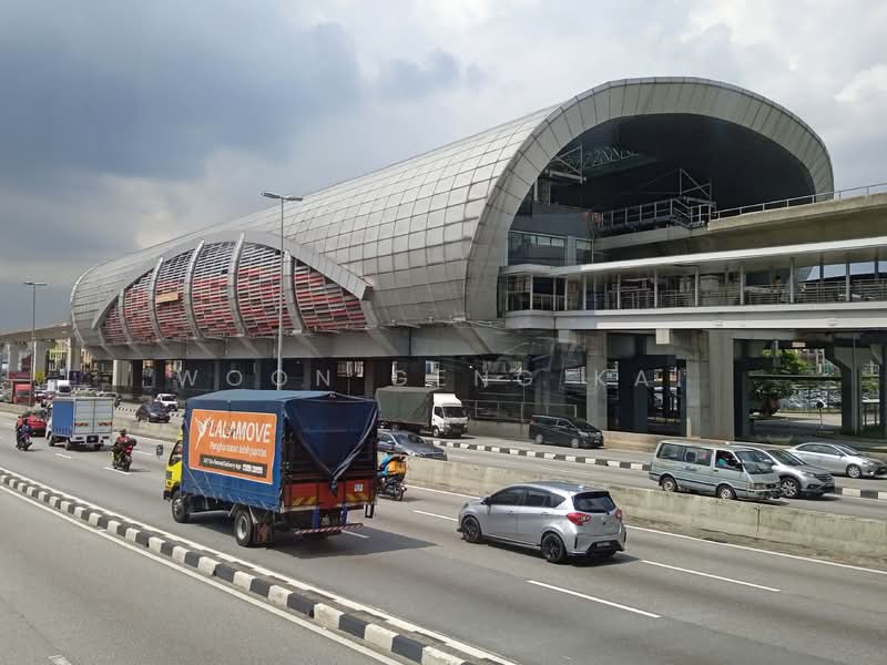 Rumah Teres 2 Tingkat untuk Dijual di Taman Sri Puchong (Puchong) - Woon Geng Kai - Exterior - PropertyGuru.com.my