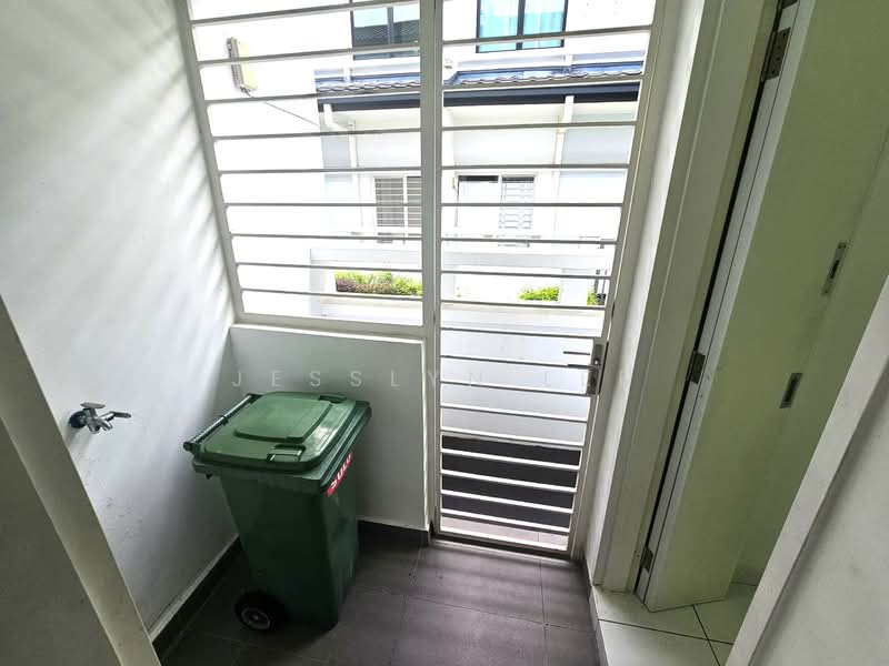 Rumah Teres 2 Tingkat untuk Dijual di Eco Majestic (Semenyih) - Jesslyn Lee - PropertyGuru.com.my