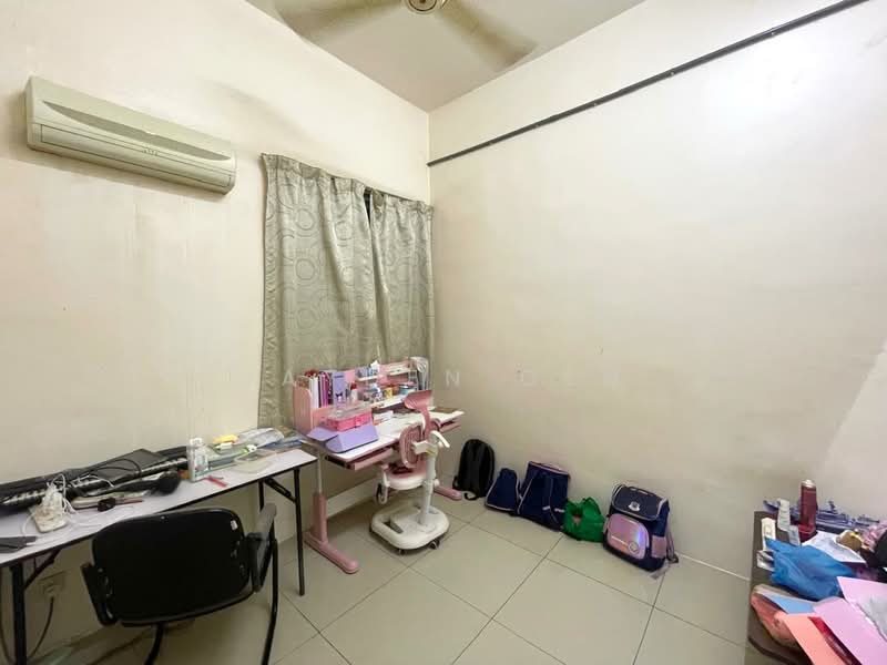 2-storey Terraced House for Sale in Alor Setar (Kedah) - Jayden Geh - Study - PropertyGuru.com.my