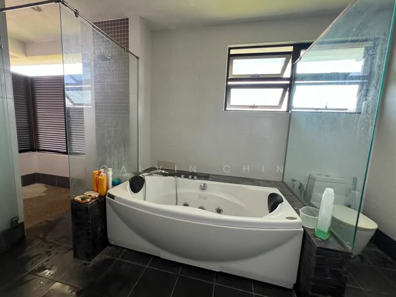Semi-Detached House for Sale in Taman Melawati (Ulu Kelang) - calvin Chin - Bathroom - PropertyGuru.com.my