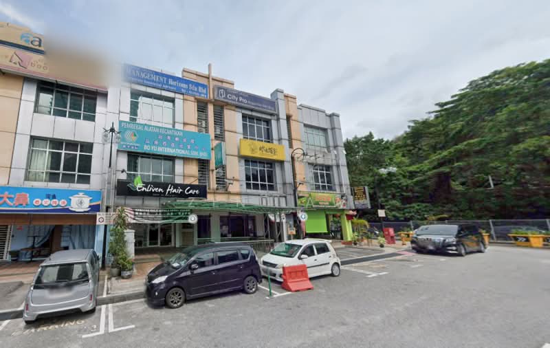 Kedai untuk Dijual di Kuchai Business Park (Kuala Lumpur) - Zen Law - Exterior - PropertyGuru.com.my