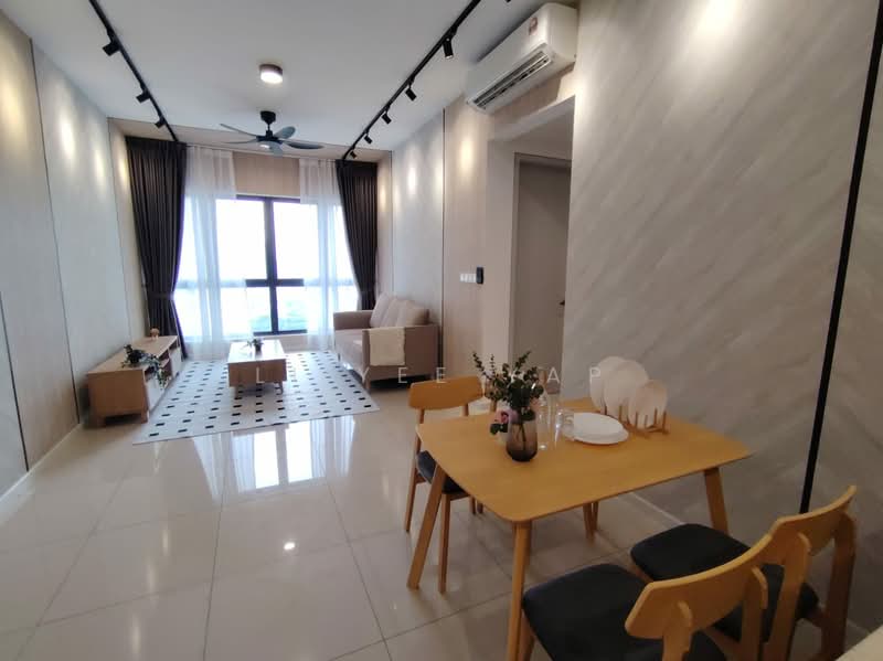 Servis Apartment untuk Disewa di Sunway Belfield - Li Yee Yap - Living Room - PropertyGuru.com.my