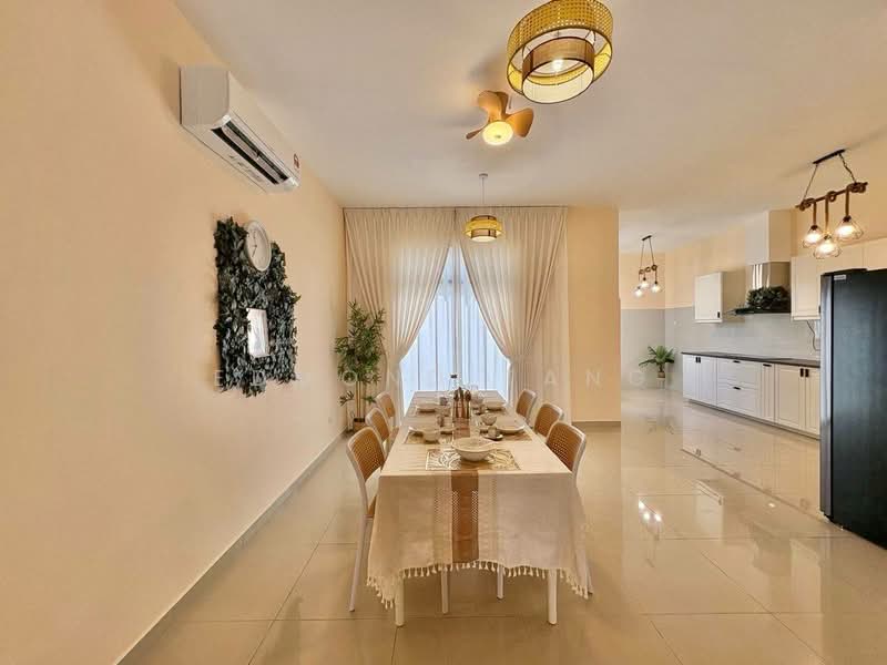Rumah Kluster untuk Disewa di Eco Botanic (Iskandar Puteri (Nusajaya)) - Edmond Tang - Dining Room - PropertyGuru.com.my