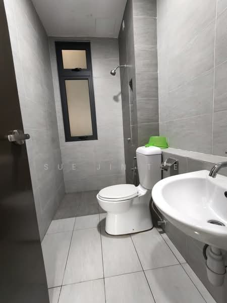 Service Residence for Rent at 8Scape Residence @ Sutera - Sue Jin Tee - Bathroom - PropertyGuru.com.my