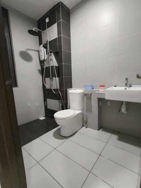 Service Residence for Rent at 8Scape Residence @ Sutera - Sue Jin Tee - Bathroom - PropertyGuru.com.my