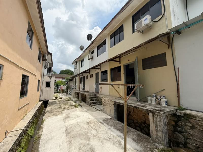 Rumah Teres 2 Tingkat untuk Dijual di Taman Daya (Johor Bahru) - Anson Chua - Exterior - PropertyGuru.com.my