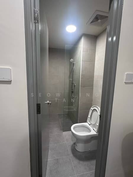 Servis Apartment untuk Disewa di 8th & Stellar - Seow Ling Tan - Bathroom - PropertyGuru.com.my