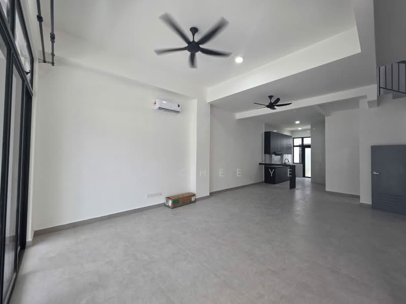 2-storey Terraced House for Rent in Setia Eco Cascadia (Tebrau) - Chew Chee Yee - Living Room - PropertyGuru.com.my