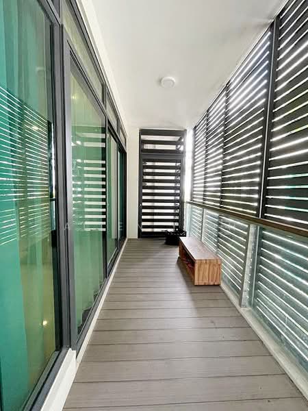 Kondominium untuk Dijual di The LIGHT COLLECTION II - Allen Yeoh - Balcony - PropertyGuru.com.my
