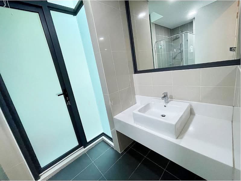 Kondominium untuk Dijual di The LIGHT COLLECTION II - Allen Yeoh - Bathroom - PropertyGuru.com.my