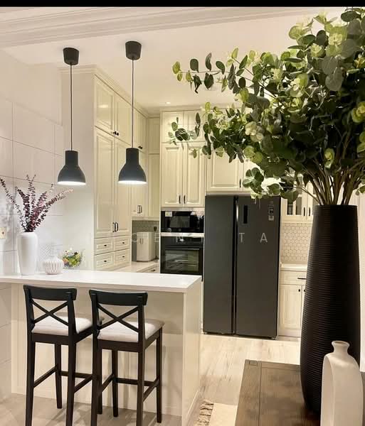 Semi-Detached House for Rent in Twentyfive7 (Tanjong Duabelas) - Vincent Tan - Kitchen - PropertyGuru.com.my