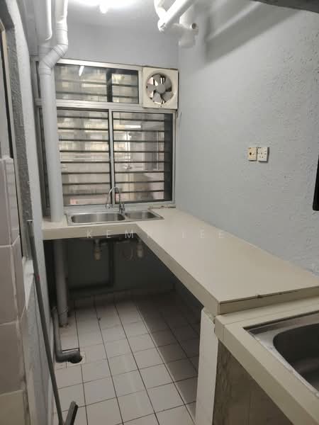 Condominium for Rent at Magna Ville - Kemp Lee - Kitchen - PropertyGuru.com.my