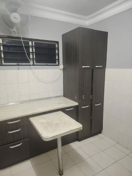 Condominium for Rent at Magna Ville - Kemp Lee - Kitchen - PropertyGuru.com.my