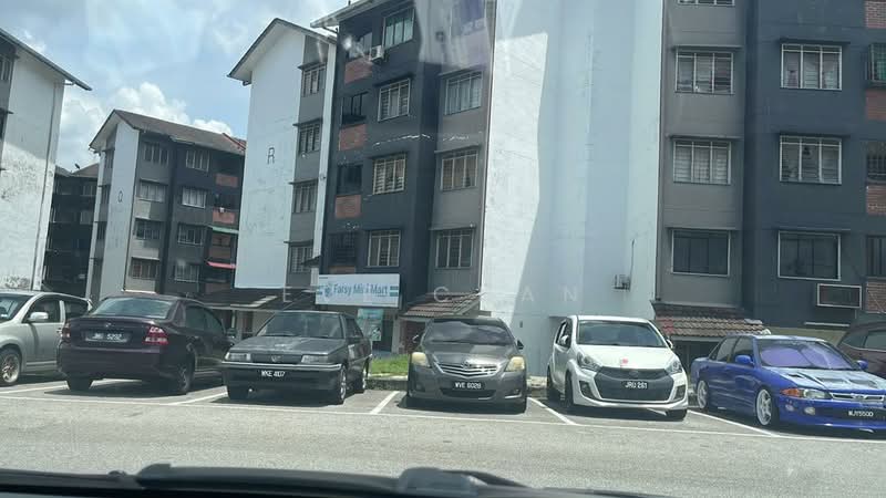 Terraced House for Rent in Taman Molek (Johor Bahru) - Eve Chan - Exterior - PropertyGuru.com.my