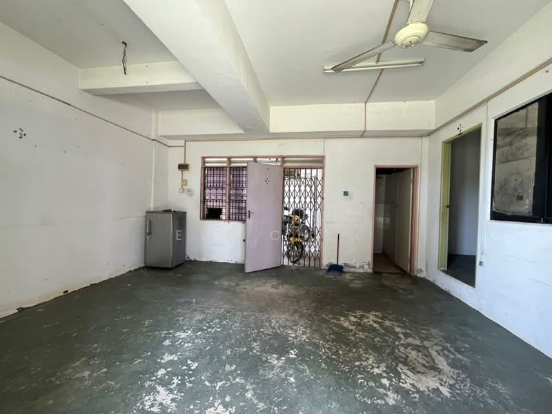 Rumah Bandar untuk Disewa di Johor Bahru (Johor) - Eve Chan - Living Room - PropertyGuru.com.my