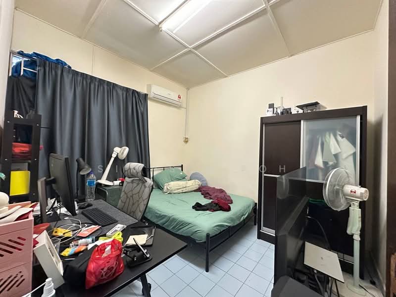 Rumah Teres 1 Tingkat untuk Dijual di Taman Johor Jaya (Johor Bahru) - Simpson Poh - PropertyGuru.com.my