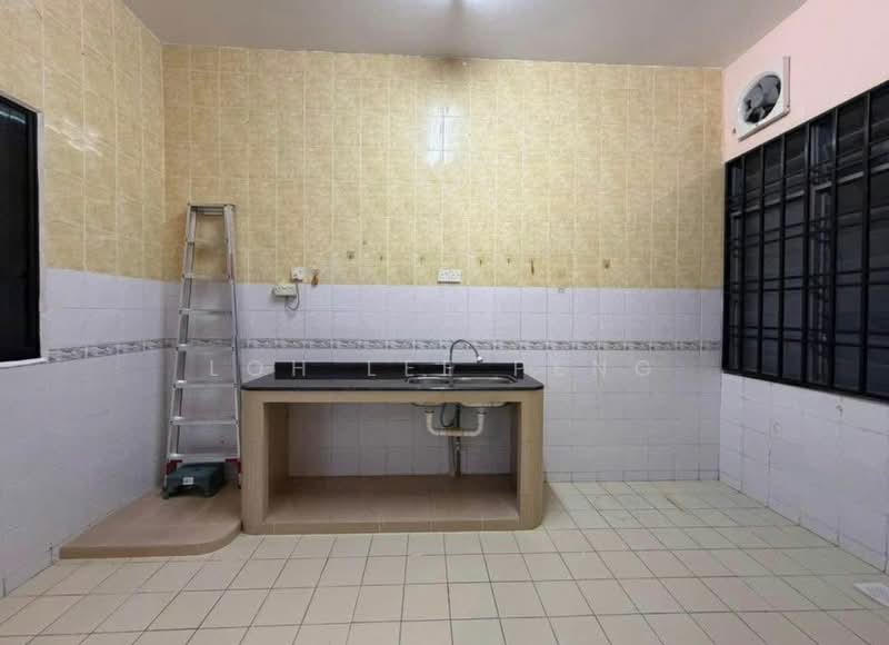 Rumah Teres 1 Tingkat untuk Disewa di Kelapa Sawit (Kulai) - Loh Lee Peng - PropertyGuru.com.my