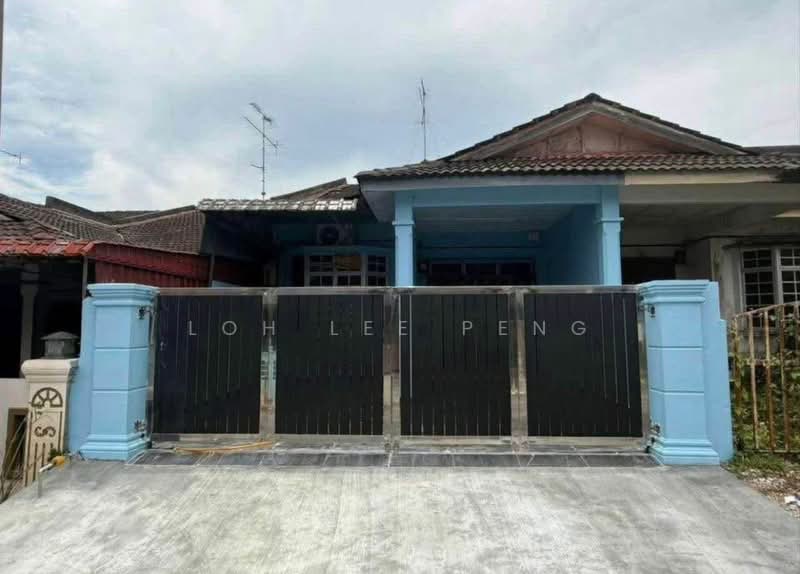 Rumah Teres 1 Tingkat untuk Disewa di Kelapa Sawit (Kulai) - Loh Lee Peng - PropertyGuru.com.my
