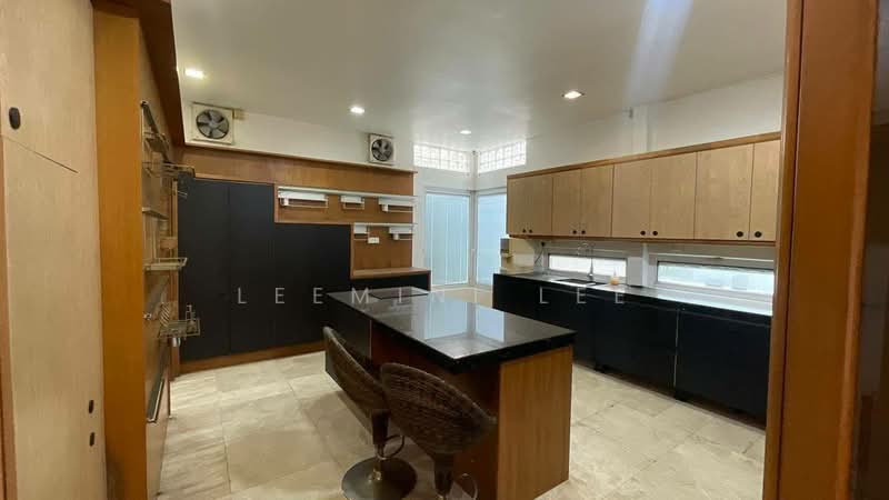 Bungalow for Sale in Petaling Jaya (Selangor) - Leemini Lee - Kitchen - PropertyGuru.com.my