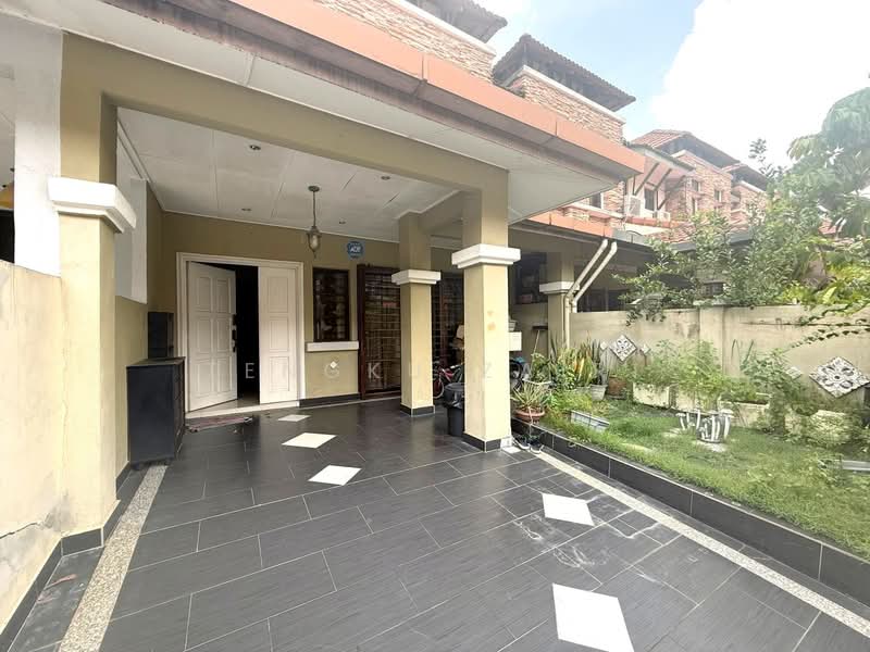 Rumah Teres 2 Tingkat untuk Dijual di Bandar Nusaputra (Puchong) - Tengku Zairi - PropertyGuru.com.my