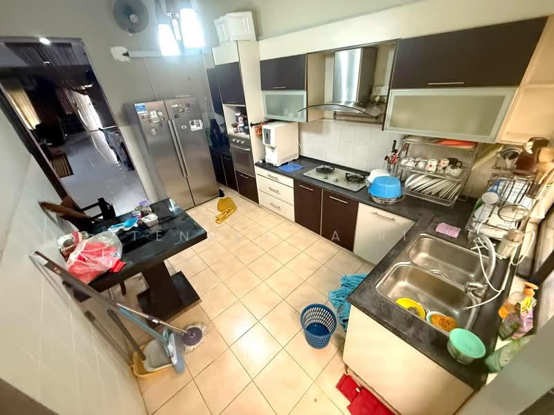 Rumah Teres 2 Tingkat untuk Dijual di Bandar Nusaputra (Puchong) - Tengku Zairi - PropertyGuru.com.my