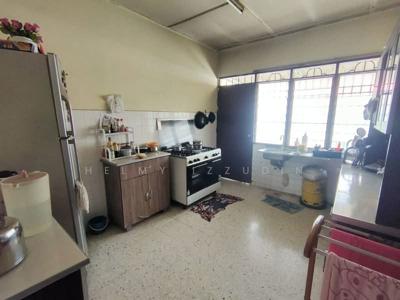 Rumah Teres 1 Tingkat untuk Dijual di Taman Sentosa (Klang) - HELMY IZZUDIN - Kitchen - PropertyGuru.com.my