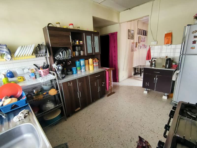 Rumah Teres 1 Tingkat untuk Dijual di Taman Sentosa (Klang) - HELMY IZZUDIN - Kitchen - PropertyGuru.com.my