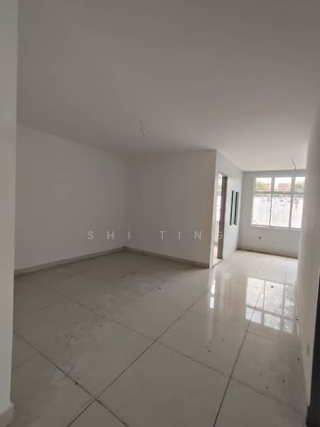 Semi-Detached House for Sale in Mutiara Rini (Skudai) - Shi Ting - PropertyGuru.com.my